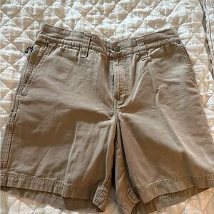 Columbia Men's Tan Shorts